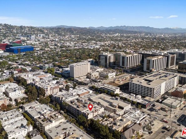 132 S Clark Drive, West Hollywood CA 90048