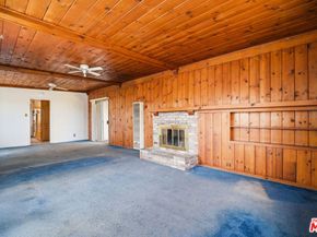 433 W Gardena Boulevard, Gardena CA 90248