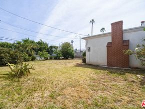 433 W Gardena Boulevard, Gardena CA 90248