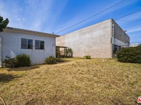 433 W Gardena Boulevard, Gardena CA 90248