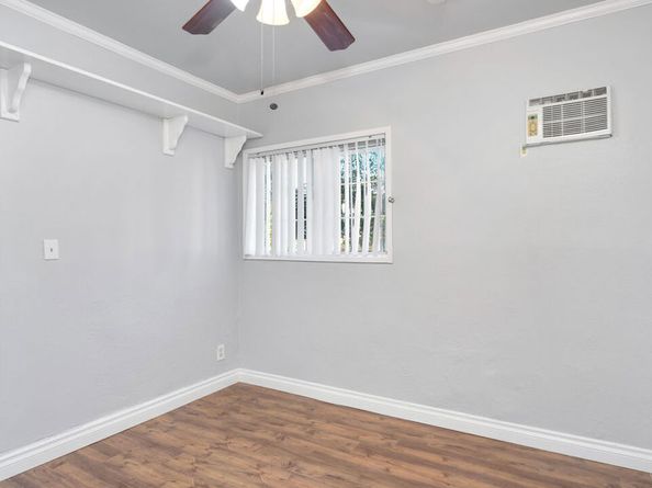 46 E Montana Street, Pasadena CA 91103