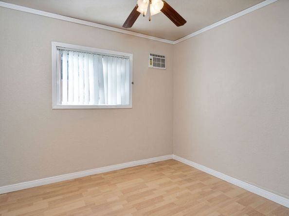 46 E Montana Street, Pasadena CA 91103