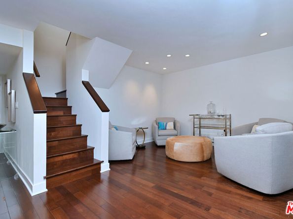 851 N Kings Road 310, West Hollywood CA 90069