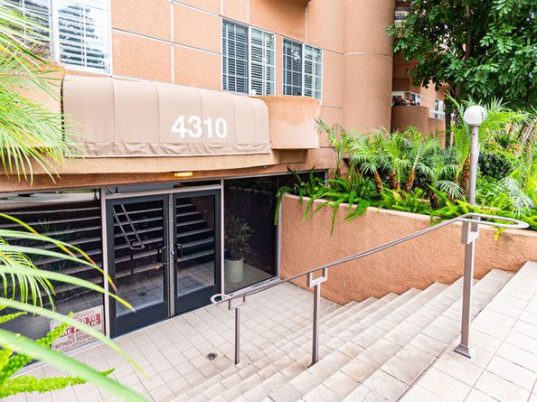 4310 Cahuenga Boulevard 103, Toluca Lake CA 91602