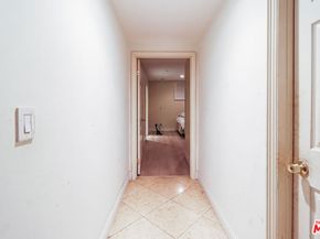 4310 Cahuenga Boulevard 103, Toluca Lake CA 91602