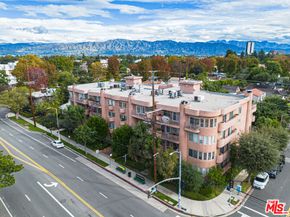 4310 Cahuenga Boulevard 103, Toluca Lake CA 91602