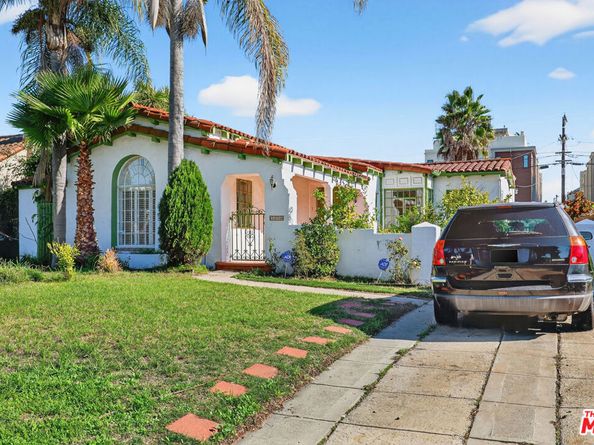 1544 S Point View Street, Los Angeles CA 90035