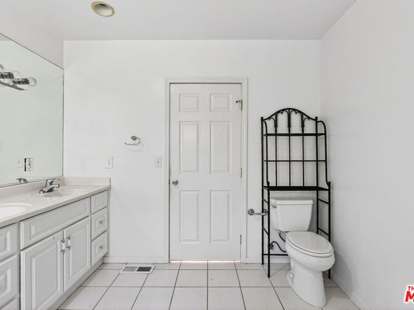 1544 S Point View Street, Los Angeles CA 90035