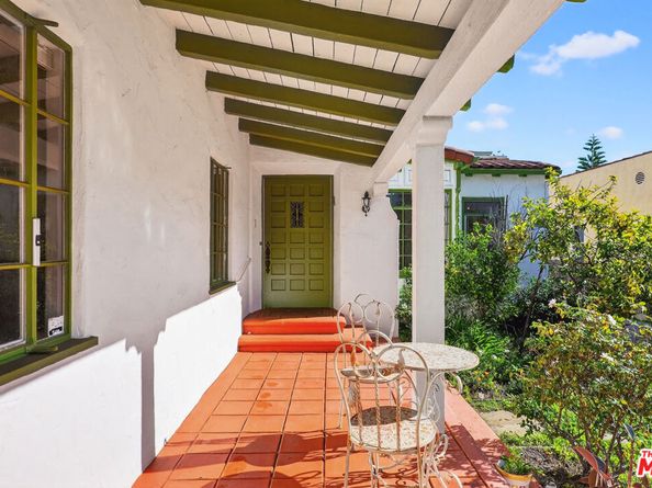 1544 S Point View Street, Los Angeles CA 90035