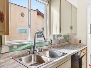 1544 S Point View Street, Los Angeles CA 90035