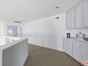 4370 Park Monte Nord, Calabasas CA 91302