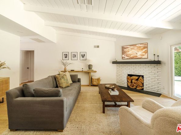 13211 Cumpston Street, Sherman Oaks CA 91401