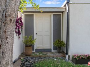 1280 S Sycamore Avenue, Los Angeles CA 90019