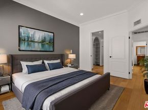 435 Arnaz Drive 304, Los Angeles CA 90048