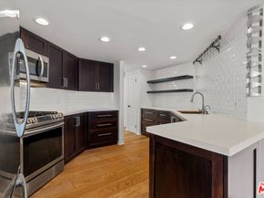 435 Arnaz Drive 304, Los Angeles CA 90048