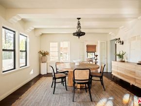 1302 S Hauser Boulevard, Los Angeles CA 90019