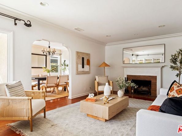 8101 Naylor Avenue, Los Angeles CA 90045