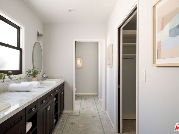 8101 Naylor Avenue, Los Angeles CA 90045