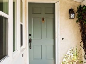 8101 Naylor Avenue, Los Angeles CA 90045