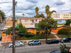 5503 Thornburn Street, Los Angeles CA 90045
