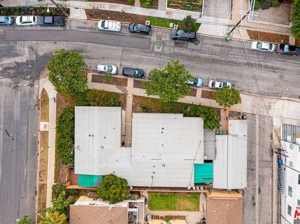 5503 Thornburn Street, Los Angeles CA 90045