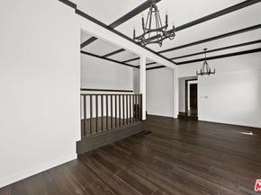 1915 Apex Avenue, Los Angeles CA 90039