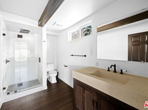 1915 Apex Avenue, Los Angeles CA 90039