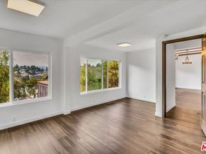 1915 Apex Avenue, Los Angeles CA 90039