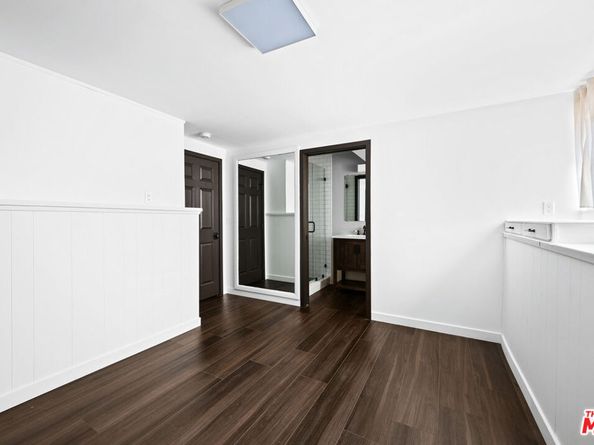 1915 Apex Avenue, Los Angeles CA 90039