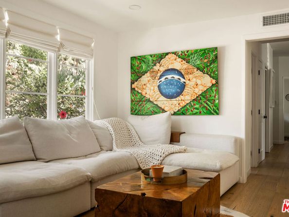 2410 Nichols Canyon Road, Los Angeles CA 90046