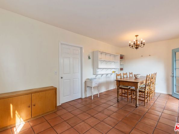 4065 Michael Avenue, Los Angeles CA 90066