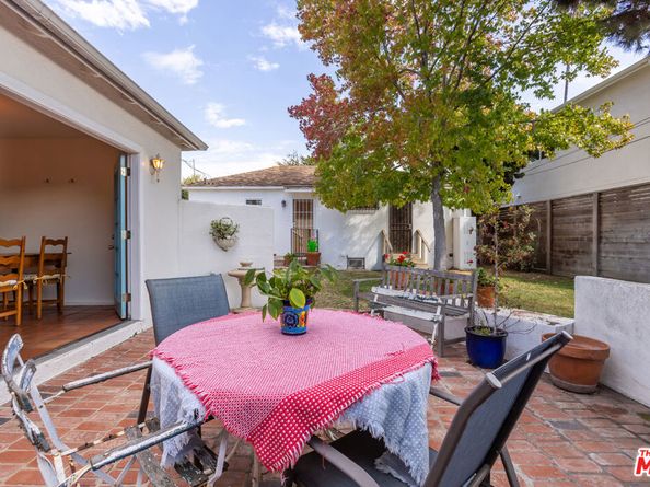 4065 Michael Avenue, Los Angeles CA 90066