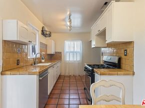 4065 Michael Avenue, Los Angeles CA 90066