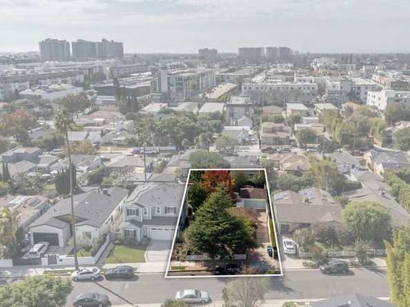 4065 Michael Avenue, Los Angeles CA 90066