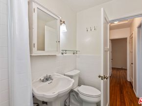 4065 Michael Avenue, Los Angeles CA 90066