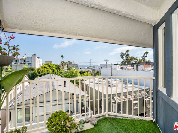 24 Westwind Street C, Marina Del Rey CA 90292