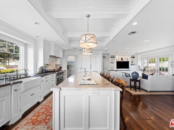 17763 Sabbiadoro Way, Pacific Palisades CA 90272