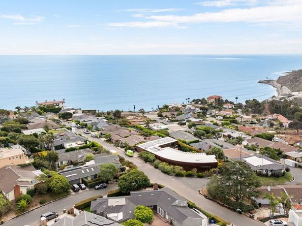 17763 Sabbiadoro Way, Pacific Palisades CA 90272