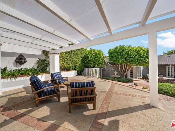 17763 Sabbiadoro Way, Pacific Palisades CA 90272