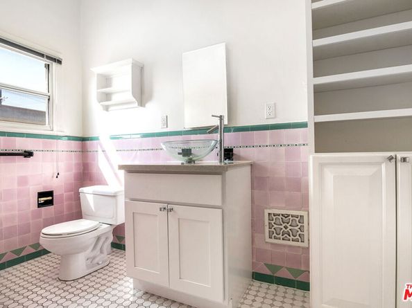 855 S Shenandoah Street, Los Angeles CA 90035