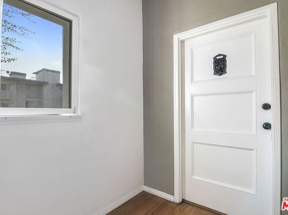 855 S Shenandoah Street, Los Angeles CA 90035