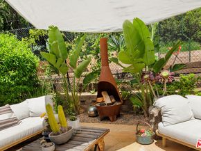 8421 Kirkwood Drive, Los Angeles CA 90046