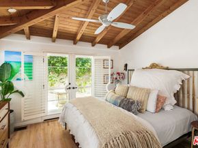 8421 Kirkwood Drive, Los Angeles CA 90046