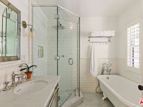 8421 Kirkwood Drive, Los Angeles CA 90046