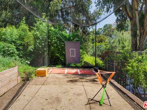 8421 Kirkwood Drive, Los Angeles CA 90046