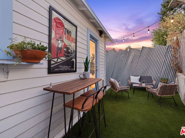 1545 Duane Street, Los Angeles CA 90026