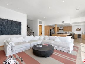 19824 Pacific Coast Highway, Malibu CA 90265