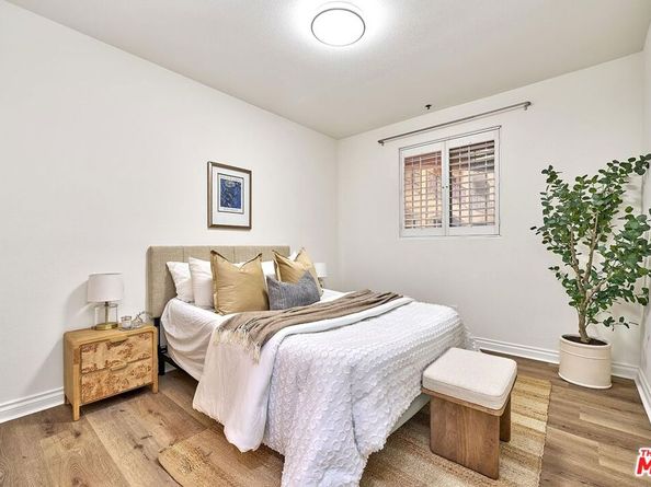 5132 Maplewood Avenue 106, Los Angeles CA 90004