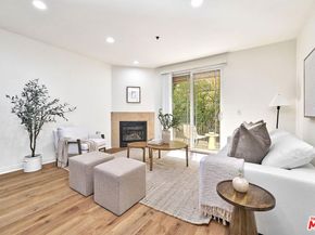 5132 Maplewood Avenue 106, Los Angeles CA 90004