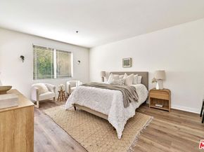 5132 Maplewood Avenue 106, Los Angeles CA 90004